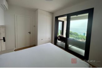 010 1024 13 Rijeka Two bedroom apartment with sea view for sale
