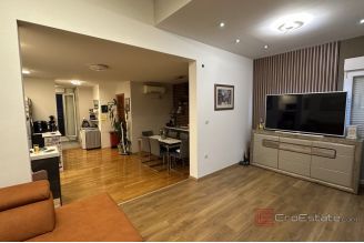 008 2045 49 Split Mejasi Two bedroom penthouse in a great location for sale