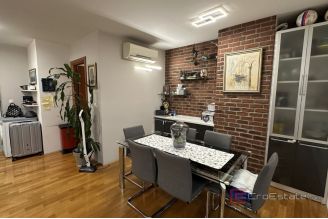 008 2045 49 Split Mejasi Two bedroom penthouse in a great location for sale