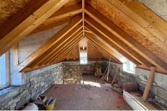 011 2031 149 Kastela Mediterranean house for renovation for sale