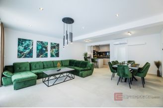 020 2044 35 Kastela Exclusive newly built villa with panoramic sea view for sale