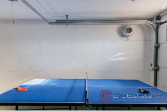 020 2031 152 Kastela Villa with pool for sale