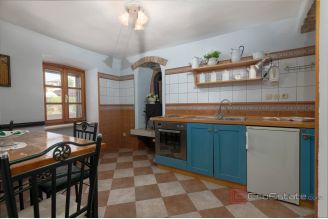 020 2016 628 island brac stone house with pool and sea view for sale