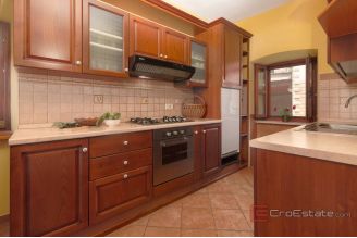 020 2016 628 island brac stone house with pool and sea view for sale