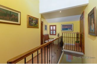 020 2016 628 island brac stone house with pool and sea view for sale