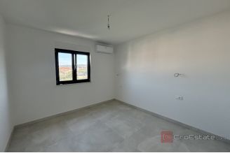 015 2035 184 Ciovo Penthouse with a sea view and a roof terrace sale