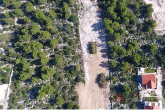 004 2016 631 trogir spacious building plot with an open view for sale
