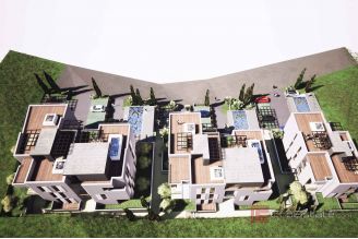 010 2035 192 Trogir Luxurious two story apartment for sale