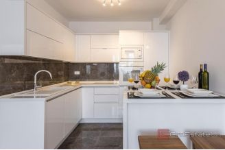 017 2031 156 Split Split 3 Modern apartment with a spacious terrace sale