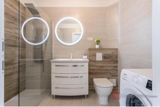 017 2031 156 Split Split 3 Modern apartment with a spacious terrace sale