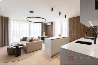 020 2022 432 rogoznica luxury two bedroom apartment with sea view for sale