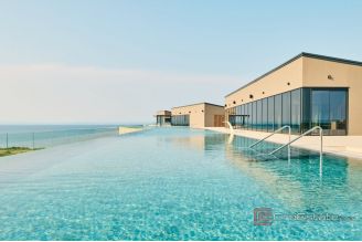 004 2046 41 Umag Luxury apartments in a complex for sale