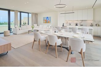 004 2046 42 Umag Apartments in a luxury complex for sale