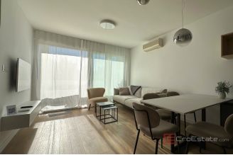 009 2045 52 split split 3 luxuriously furnished two bedroom apartment for rent