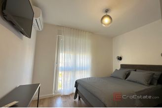 009 2045 52 split split 3 luxuriously furnished two bedroom apartment for rent