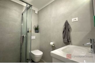 009 2045 52 split split 3 luxuriously furnished two bedroom apartment for rent