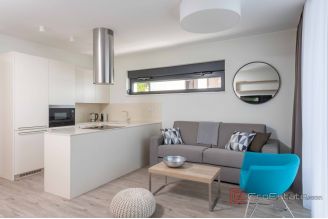 009 2049 19 omis attractive apartment with sea view for sale