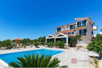 013 3713 30 rogoznica house with pool and sea view for sale
