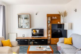 013 3713 30 rogoznica house with pool and sea view for sale