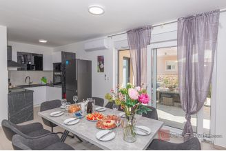 020 2047 36 Sibenik Villa with pool for sale