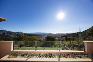 001 2041 88 Split area House with an open sea view sale