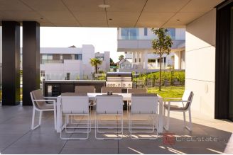 013 2043 85 Ugljan Four bedroom villa in the luxurious resort for sale