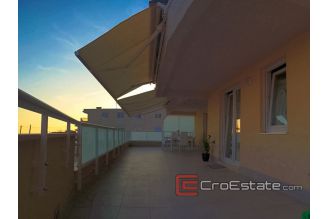 14 4180 30 Split apartment sea view for sale