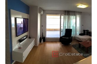 14 4180 30 Split apartment sea view for sale