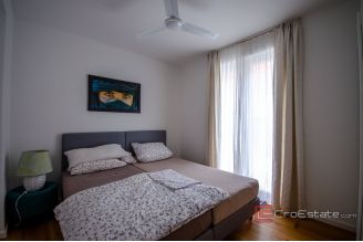 20 2013 195 Brac villa sea view for sale