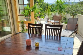 20 2013 195 Brac villa sea view for sale