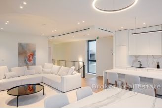 012 2046 55 Umag Luxury semi detached villa sale