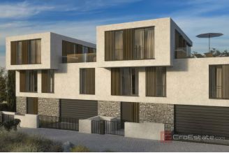 014 2046 56 Umag Modern semi detached villa in sale