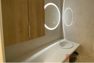 014 2049 24 Split Znjan Modern two bedroom apartment for rent