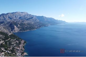 005 2047 42 Omis Semi detached villa near the sea for sale