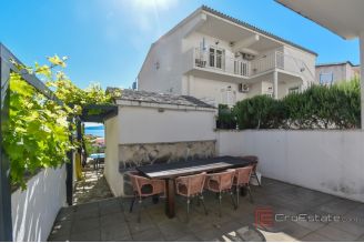 019 2048 29 Makarska Apartment house with a beautiful sea view for sale