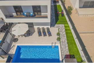 020 2047 44 Vodice Modern semi detached villa with pool for sale