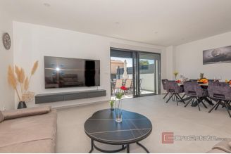 020 2047 44 Vodice Modern semi detached villa with pool for sale