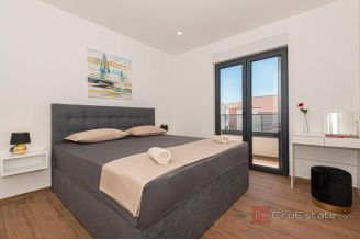 020 2047 44 Vodice Modern semi detached villa with pool for sale