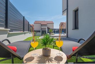 020 2047 44 Vodice Modern semi detached villa with pool for sale