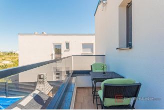 020 2047 44 Vodice Modern semi detached villa with pool for sale