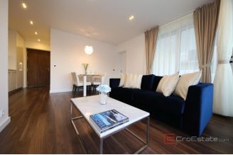 015 2044 32 Zadar Modern hote in attractive location for sale
