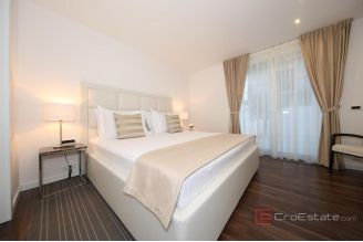 015 2044 32 Zadar Modern hote in attractive location for sale