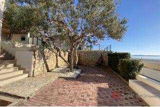 012 2044 39 Ciovo Detached house with a sea view for sale