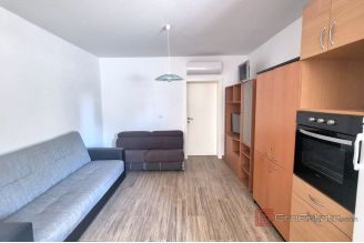 012 2047 47 island brac two apartments with parking spaces for sale