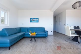 020 2031 161 kastela luxury villa with pool and open sea view sale