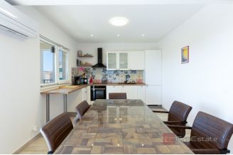 020 2031 161 kastela luxury villa with pool and open sea view sale