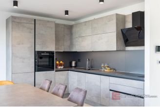 018 2022 437a Ciovo Modern villa with a sea view for sale