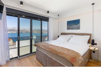 018 2022 437a Ciovo Modern villa with a sea view for sale