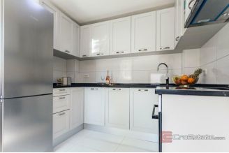 009 2049 28 Island of Brac Stone house near the sea for sale