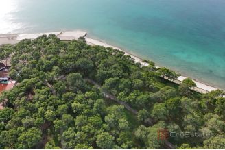 015 2044 41 Sibenik Modern mobile homes in a luxury resort for sale